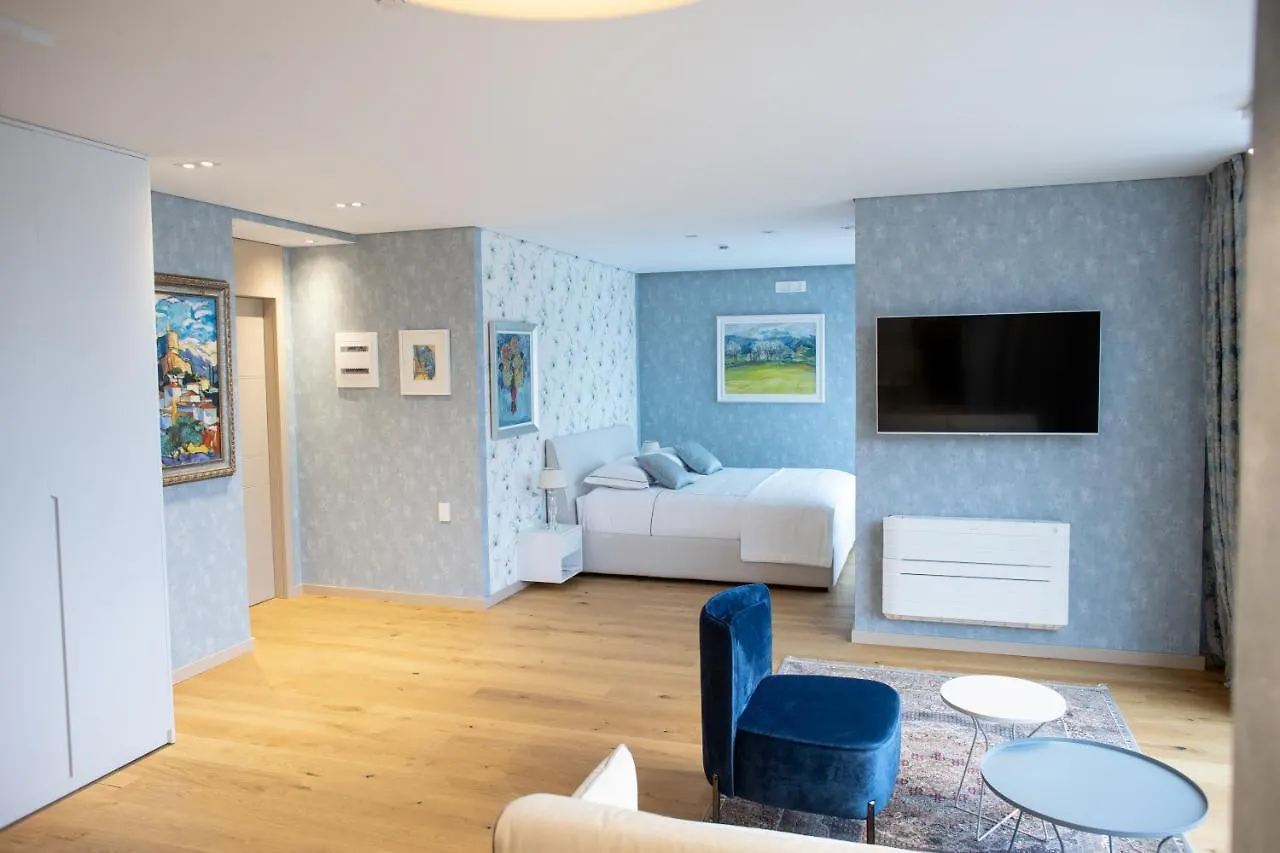 Seven Luxury Suites Tirana 0*,  Albanie